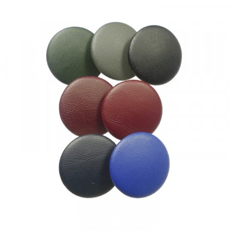 Knapper i plast skai