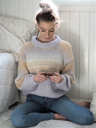 Deilig SIMPLICITY sweater