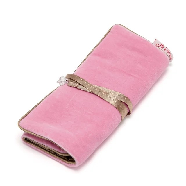 4)Dusky Pink